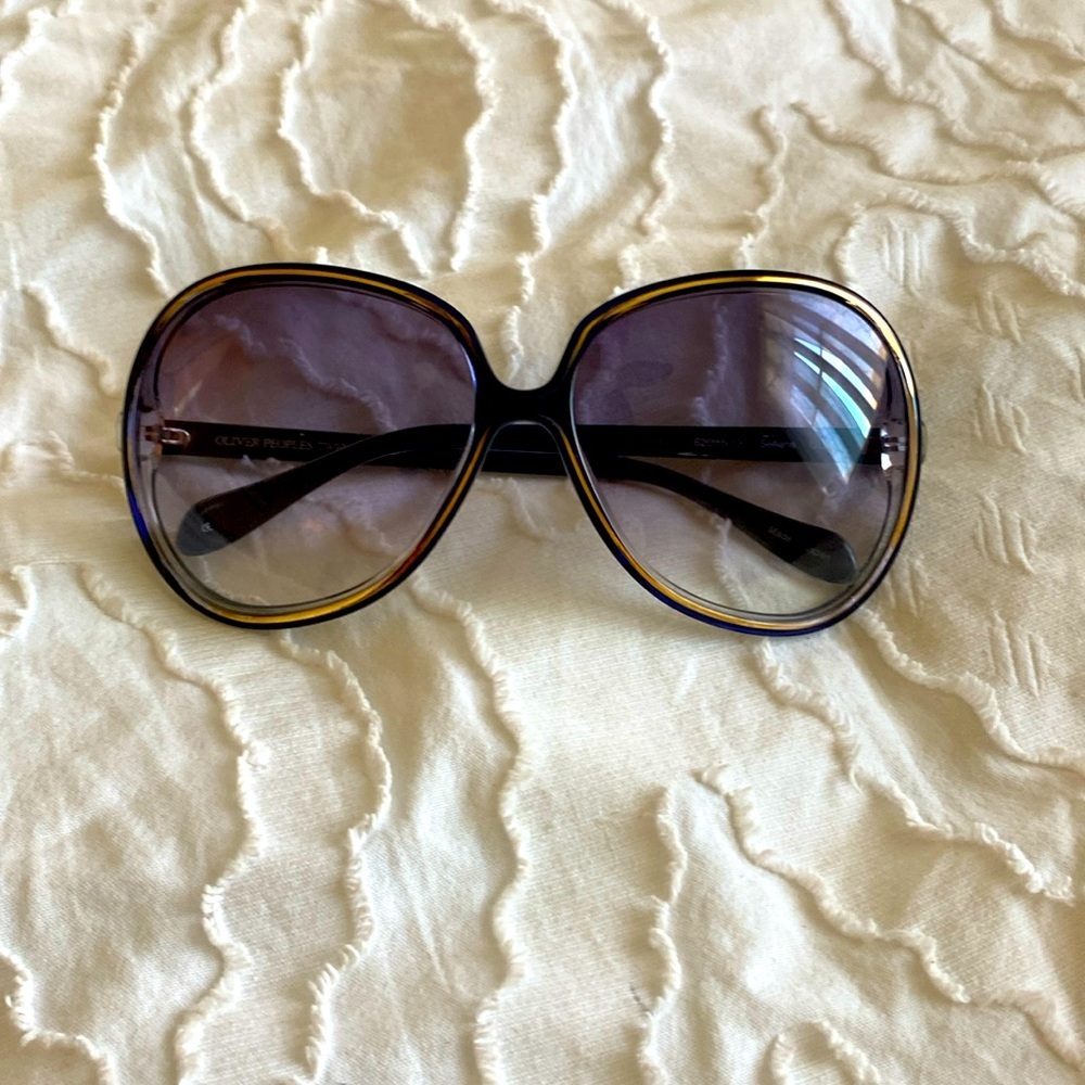Oliver Peoples Sunnglasses